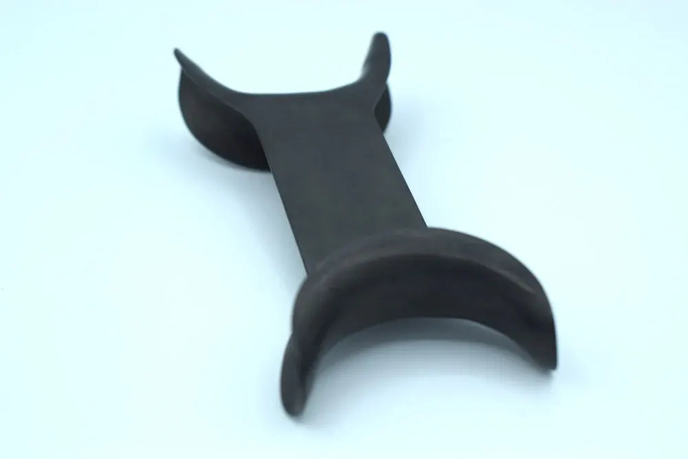 MSY Retractor Black