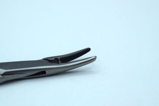 Cril Wood Curved 12cm TC inset Needle Size 2-0,3-0,4-0 (Cod. 1004-7)