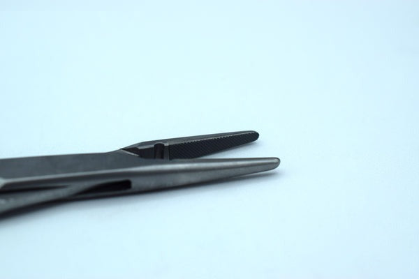 Cril Wood Dritto 18cm Inserto TC Misura Ago 2-0, 3-0, 4-0 (Cod. 1004-4)