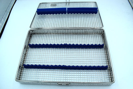 Instrument Tray dimension 289x 182 x34 x 20 instruments (COD. 1030-3B)