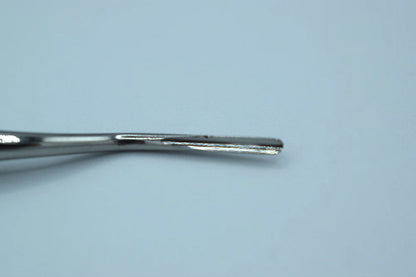 2 mm distali