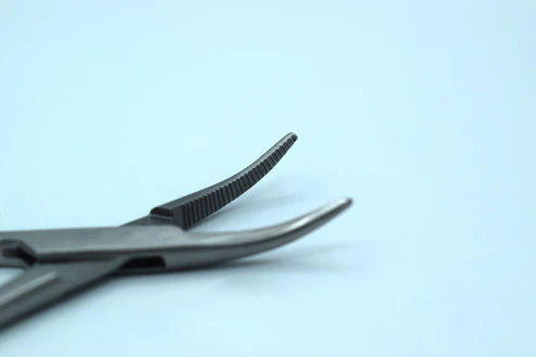 Pinza Mosquito curva 90 mm (Cod. 1012-6)