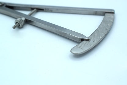 Caliper Castroviejo Long 180mm Scale 0-40mm Scale Straight (COD. 1021-10)