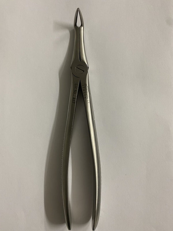 FIG 45 CURVED FORCEPS FOR LOWER ROOTS WHIT SERRATED TIPS (Cod. 1000-44)