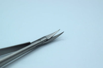 Micro Scissor Round Handle Curved 17cm TC insert (Cod. 1002-15)