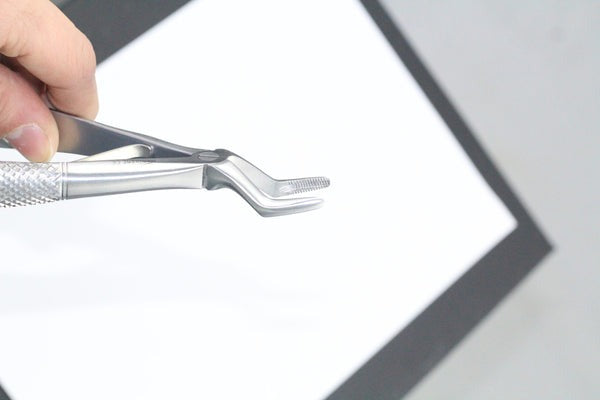 SMALL EXTRACTING FORCEPS UPPER ROOTS FIG 122 (Cod. 1000-7)
